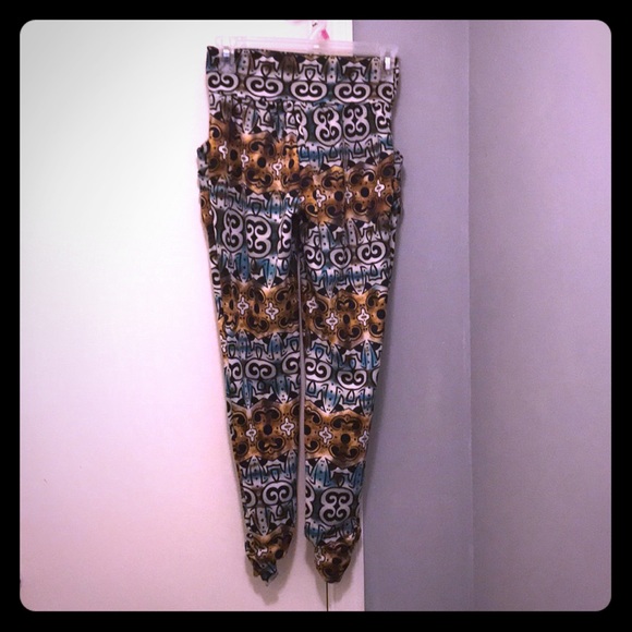 2010 style genie pants w/ pockets! - Picture 1 of 3